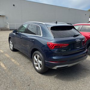 AUDI Q3 PREMIUM - 4