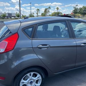 FORD FIESTA SE - 9