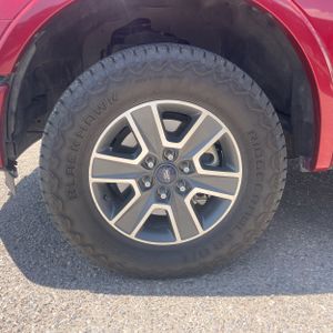 2016 FORD F-150 XLT — миниатюра 17