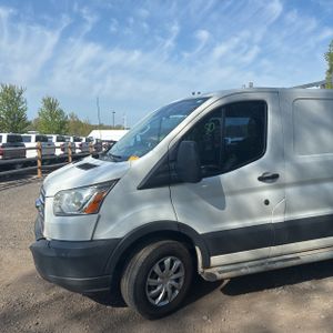 FORD TRANSIT 250 - 2