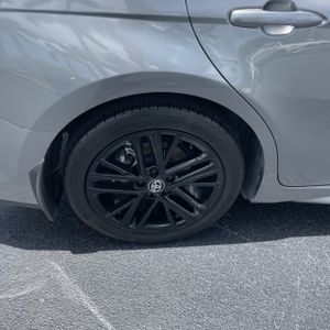 2025 Toyota CAMRY SE thumbnail 19