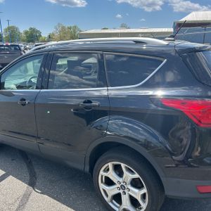 FORD ESCAPE TITANIUM - 6