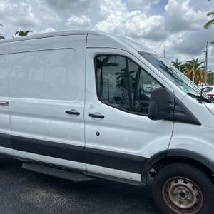 2019 FORD TRANSIT 150 — миниатюра 13