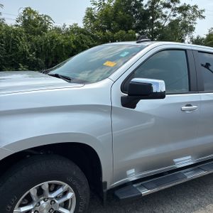 2022 Chevrolet SILVERADO 1500 LT — фото 2