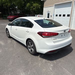 صورة 5 لـ 2018 KIA FORTE LX