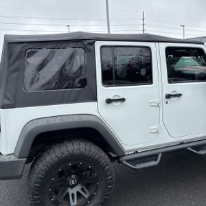 Jeep Wrangler JK Unlimited Sport S - 9