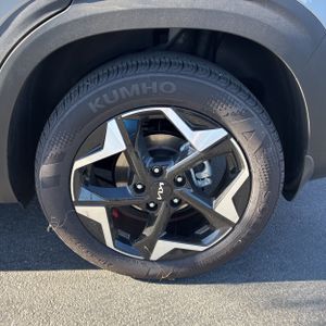 2025 KIA SELTOS EX — миниатюра 18