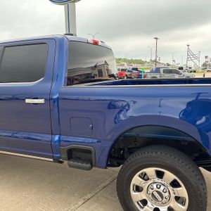 FORD F-250 SUPER DUTY LARIAT - 6