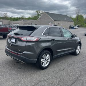 FORD EDGE SEL - 8