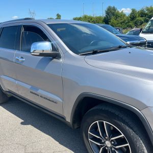 2017 JEEP GRAND CHEROKEE LIMITED — фото 13