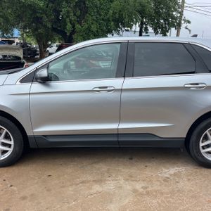FORD EDGE SEL - 3