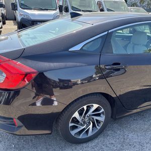 2017 Honda CIVIC EX thumbnail 58