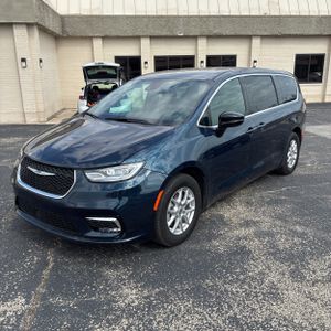 CHRYSLER PACIFICA SELECT - 1