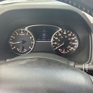 2018 Nissan PATHFINDER SL — миниатюра 42