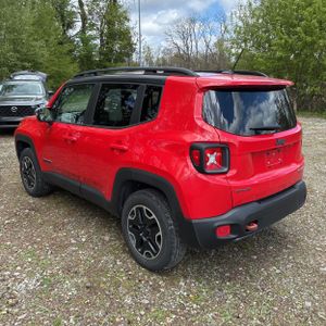 JEEP RENEGADE TRAILHAWK - 5