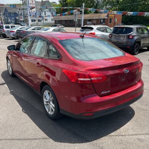 FORD FOCUS SE - 5