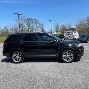 FORD EXPLORER LIMITED - 10