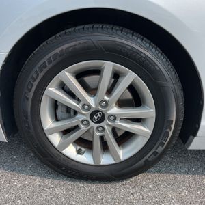 2015 Hyundai SONATA SE — миниатюра 17