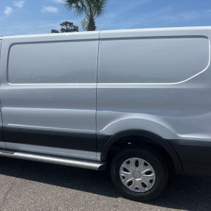 FORD TRANSIT 250 - 6