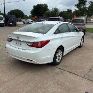 HYUNDAI SONATA GLS - 8