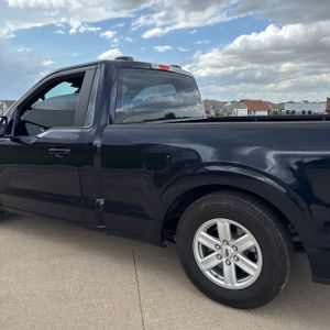 FORD F-150 XL - 6