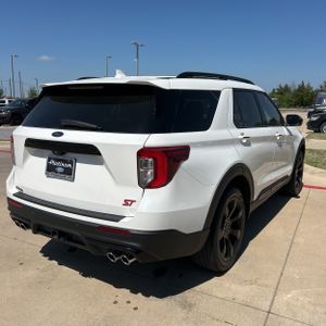 FORD EXPLORER ST - 8