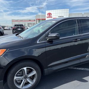 FORD EDGE SEL - 2