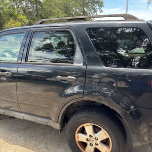 FORD ESCAPE XLT - 6