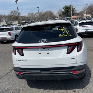 HYUNDAI TUCSON SEL - 7