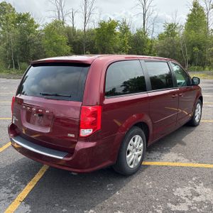 2017 Dodge GRAND CARAVAN SE — фото 8