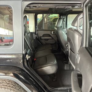 صورة مصغرة 32 لـ 2020 JEEP WRANGLER UNLIMITED SAHARA