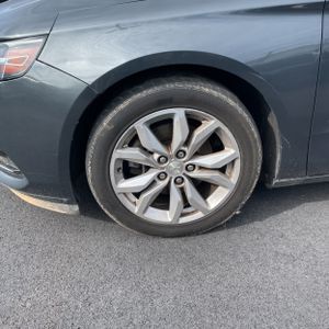 2019 Chevrolet IMPALA LT — миниатюра 17