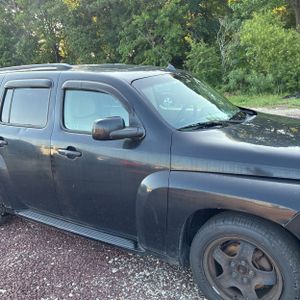 2010 Chevrolet HHR LT — миниатюра 13