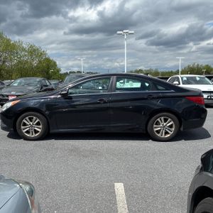 HYUNDAI SONATA GLS - 3