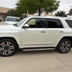 TOYOTA 4RUNNER - 4