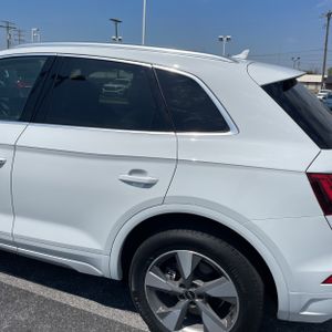 AUDI Q5 QUATTRO PREMIUM 40 TFSI - 6