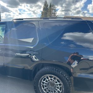 CHEVROLET TAHOE LS - 6