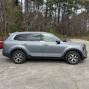 KIA TELLURIDE - 10