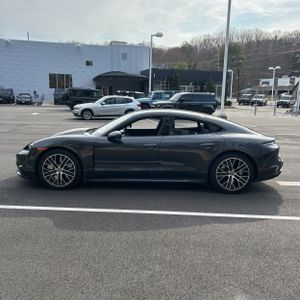 PORSCHE TAYCAN TURBO - 3