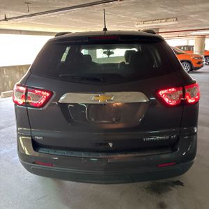 CHEVROLET TRAVERSE LT - 7