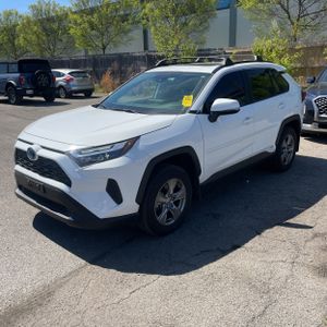 TOYOTA RAV4 - 1