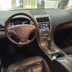 صورة 37 لـ 2012 Lincoln MKX