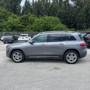2021 Mercedes-BENZ GLB 照片 3