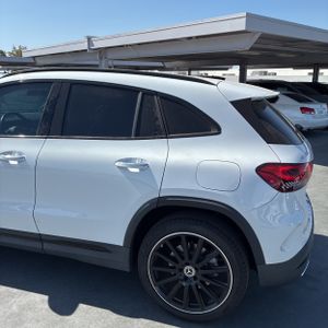 MERCEDES-BENZ GLA - 6