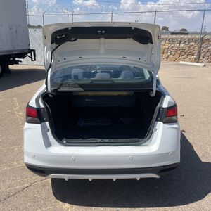 صورة مصغرة 40 لـ 2023 Nissan VERSA S