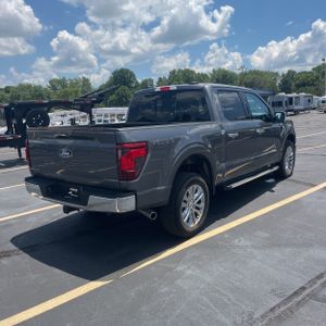 صورة 8 لـ 2024 FORD F-150 XLT