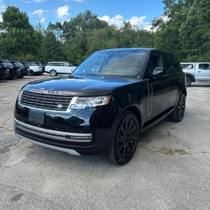 2026 LAND Rover RANGE ROVER P400 SE photo 1