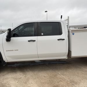 CHEVROLET SILVERADO 2500HD WORK TRUCK - 4
