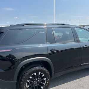 2024 Chevrolet TRAVERSE Z71 照片 9