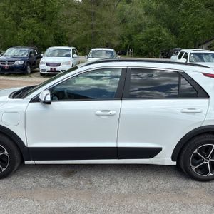KIA NIRO PLUG-IN HYBRID EX - 4